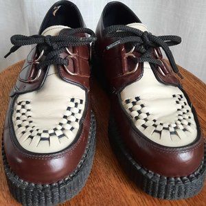 Underground leather creepers